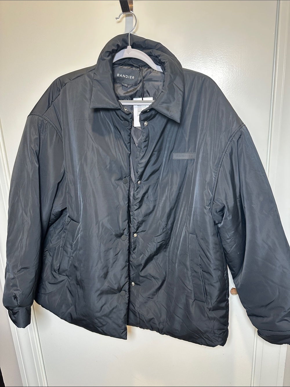 Bandier Women’s Black Puffer Jacket - Lightweight Insulated Coat (19)
